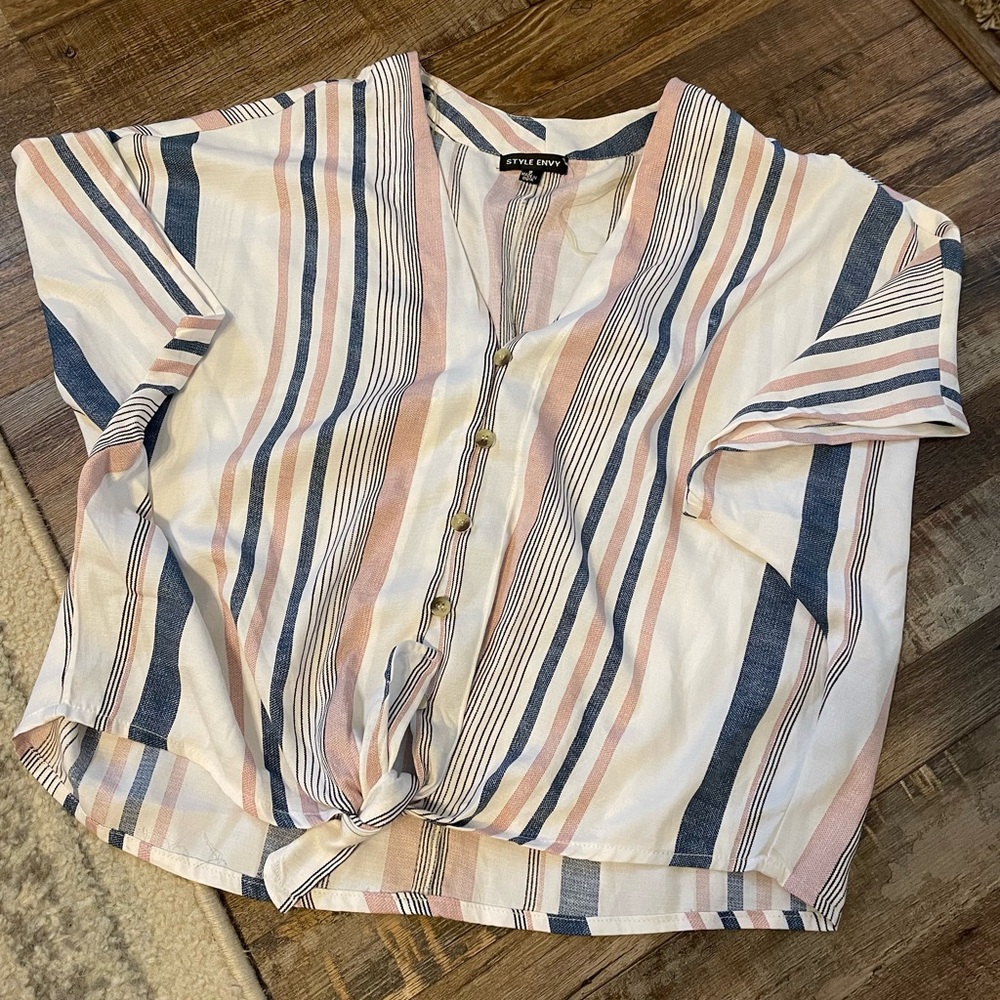 Juniors dressy top